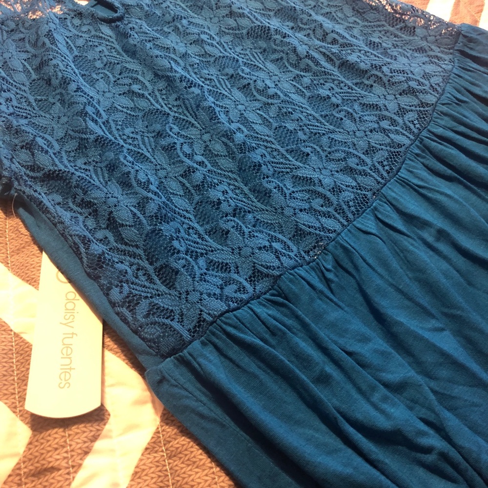 Blue Top - Picture 3 of 3